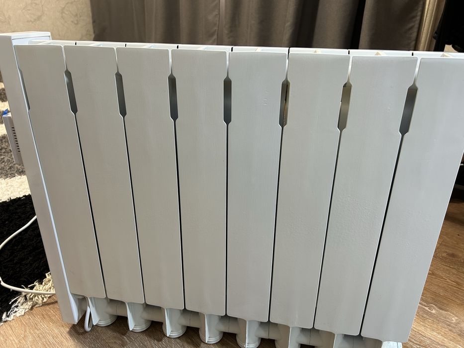 Конвектор  белый батарея электрический