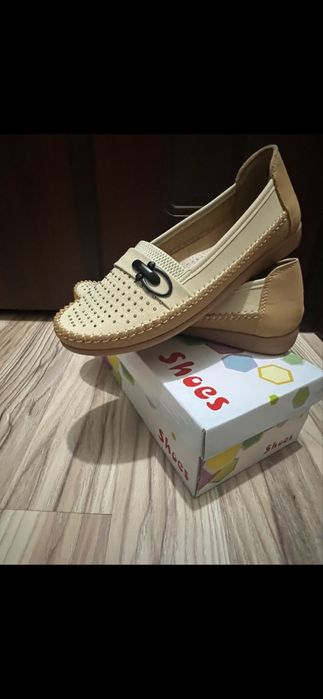 Женские макасины