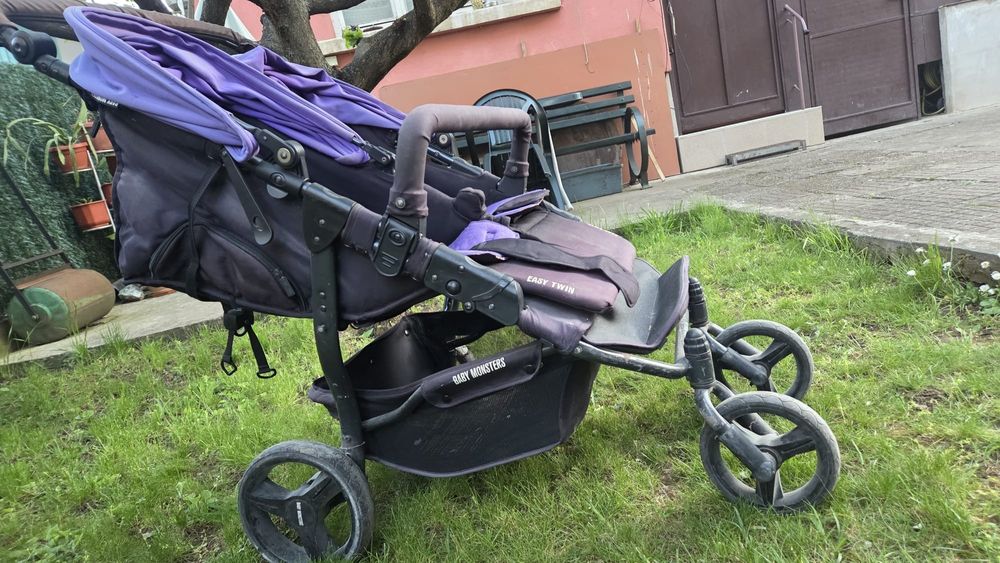 Бебешка количка за близнаци