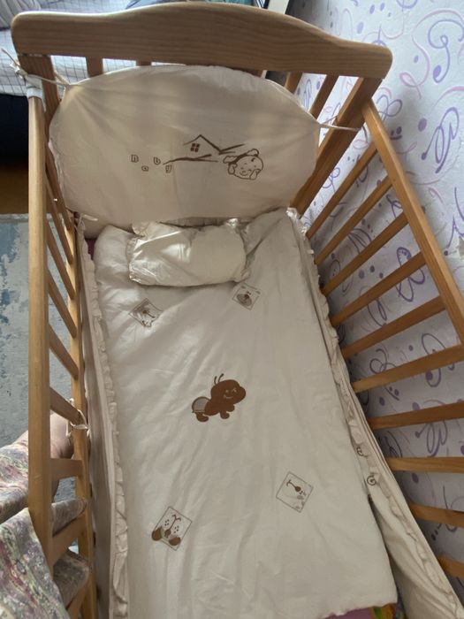 Продам кроватку