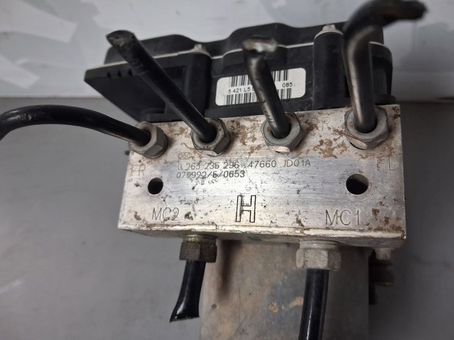 ABS блок Nissan Qashqai 1.6i 2008г.