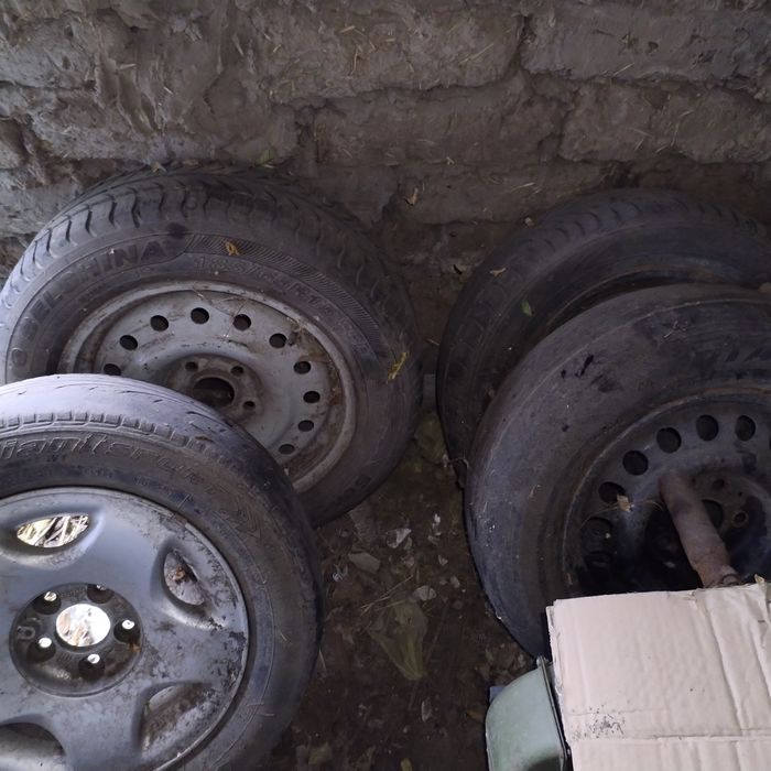 Колеса с Волги. Диски разнобой