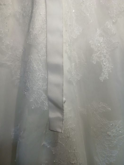 Vand rochie mireasa