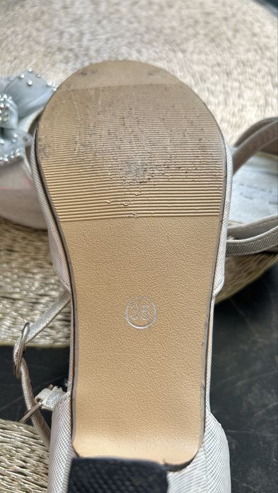 Продам обувь для танцев