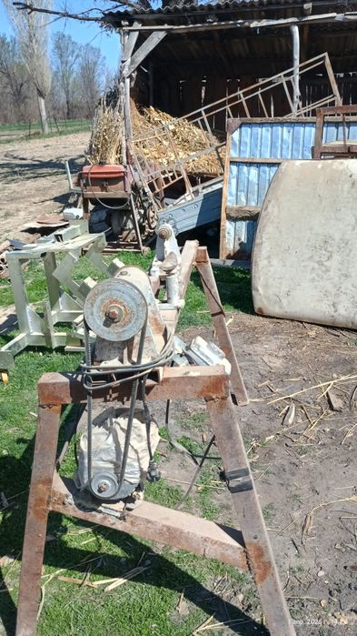 Токарный станок по дереву