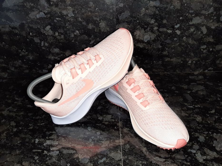 Încălțăminte Nike nr 36,5