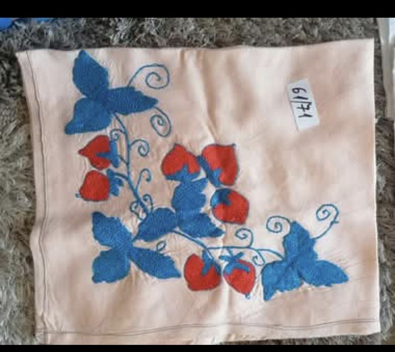 Карета от плат с бродерия