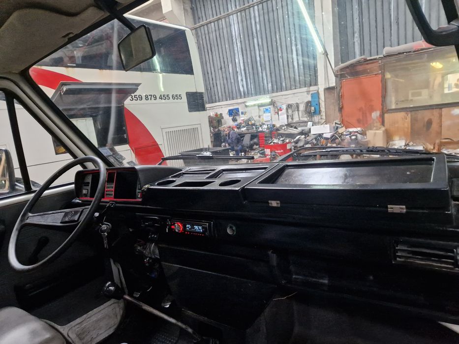 Транспортер Т3 1.9 воден боксер 78 к.с 1988г