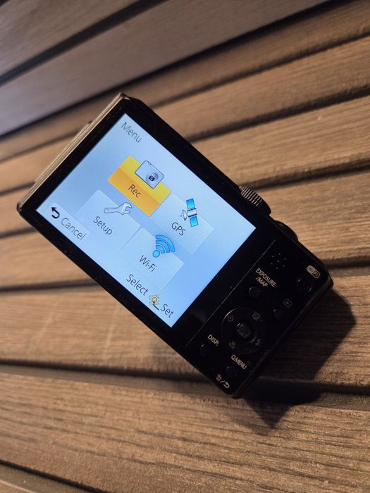 Aparat foto compact Panasonic Lumix DMC-TZ40 18.1 MP Zoom optic 20x Leica Full HD WiFi + GPS