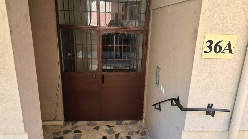 Продава се Тристаен апартамент в Варна, Цветен квартал - 77 кв.м за 1252 €/кв.м - Снимка #13