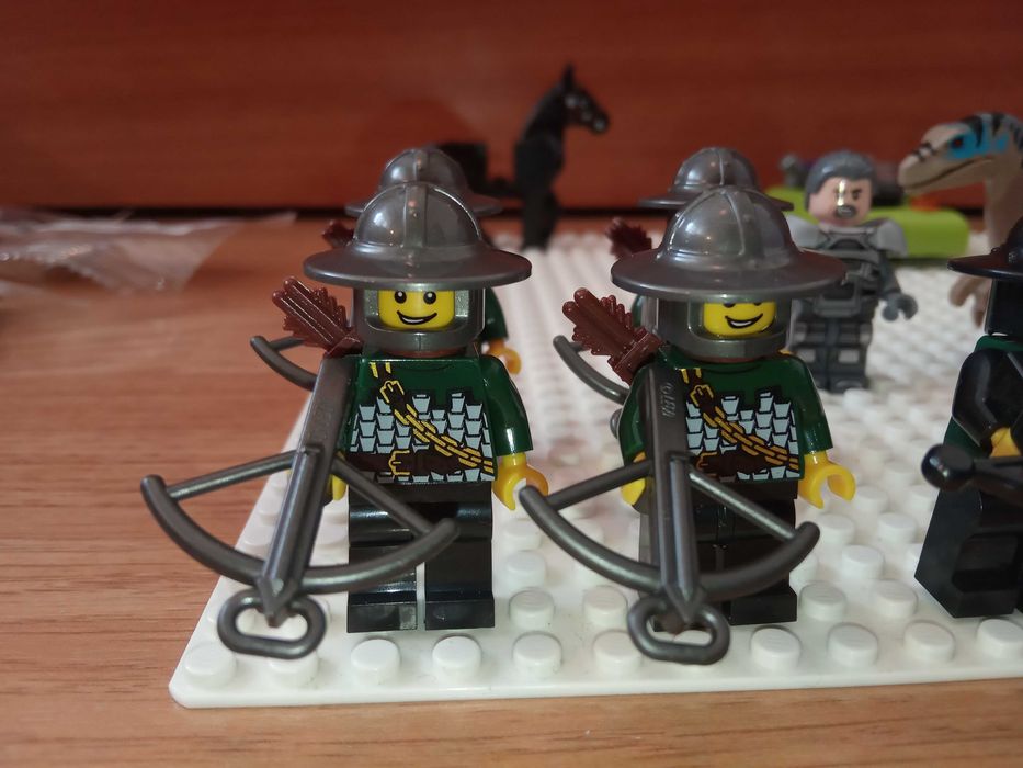 Lego Kingdoms Dragon Knights (cei verzi)