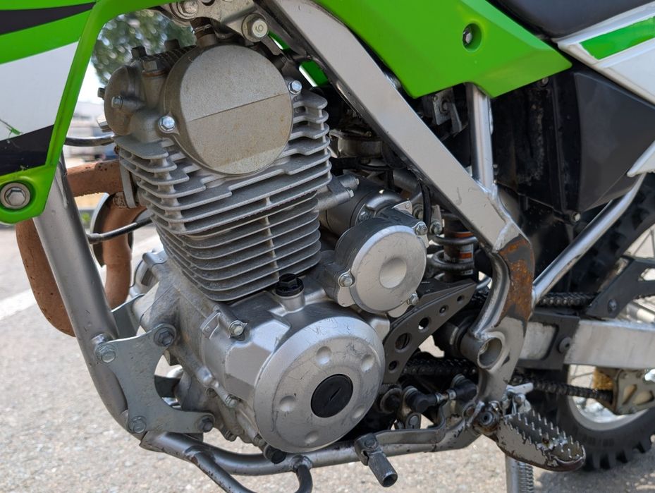 Kawasaki KLX 140 2008 motocicleta cross - enduro