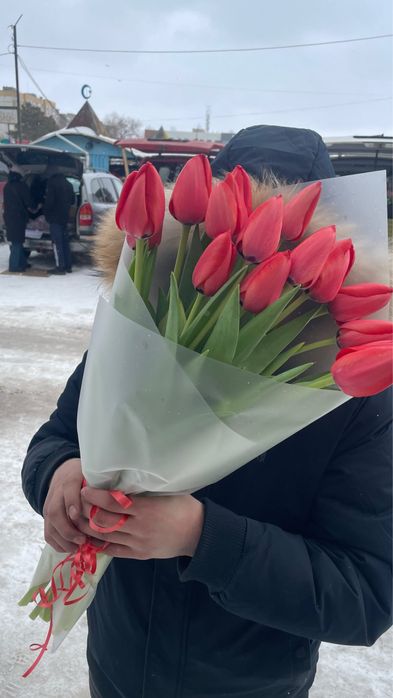 Оптом тюльпаны крупные