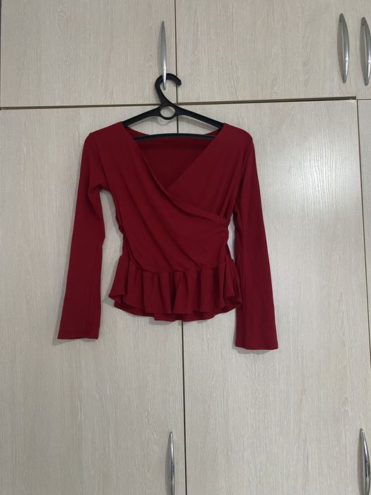 Продам женскую одежду