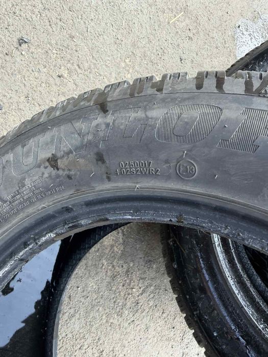 Зимни гуми Dunlop 225/15/16 втора употреба