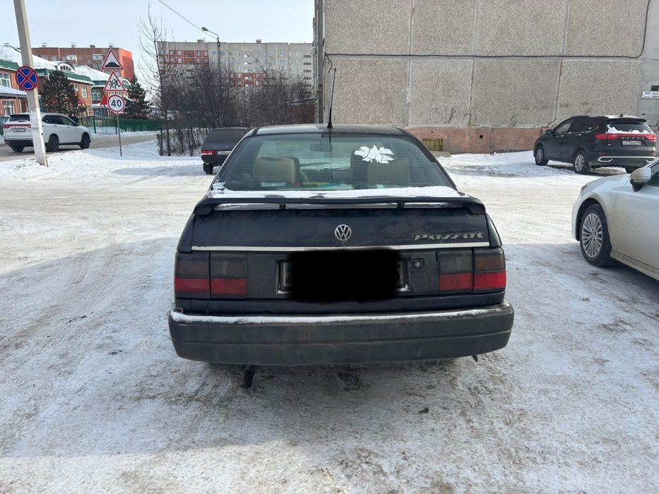 Volkswagen Passat 2.8 MT GL