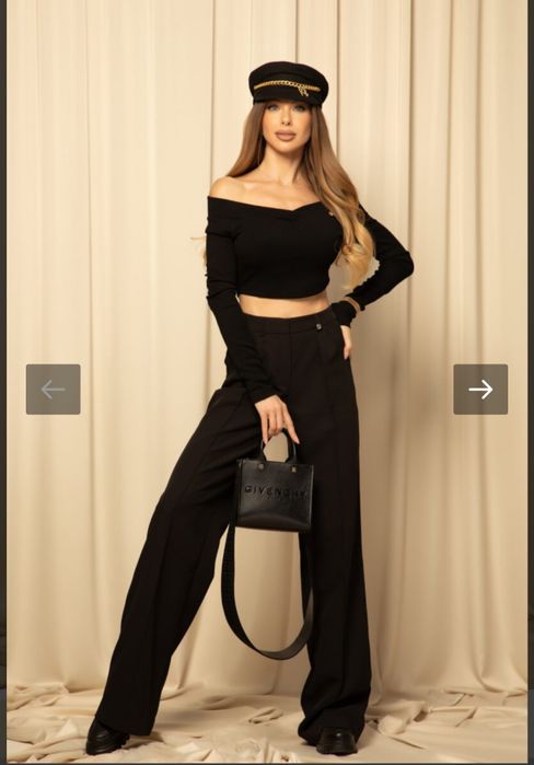 Къса блуза Alessa Алеса