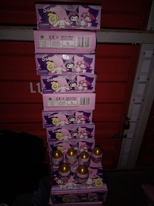 Продам срочно игрушка яйцо с подарком