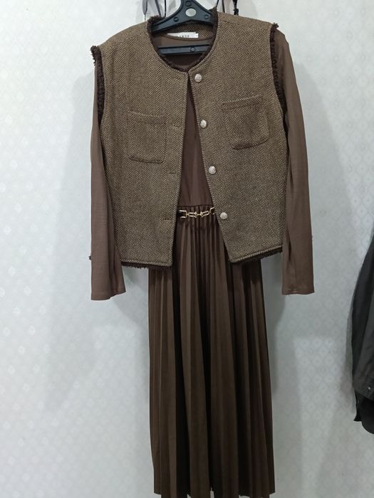 Продам платья в отличном состояний