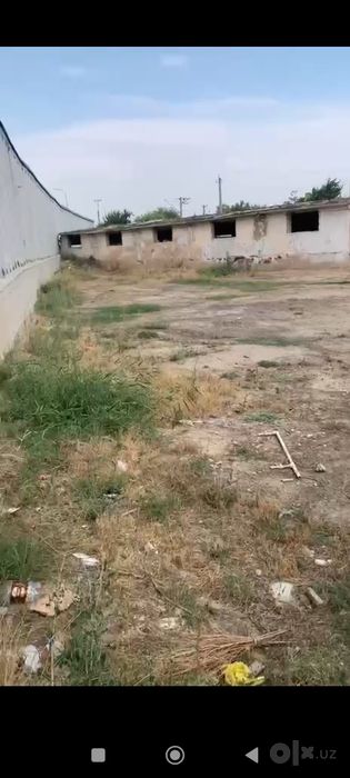 Байткурган. 50 соток ,строений 500м2