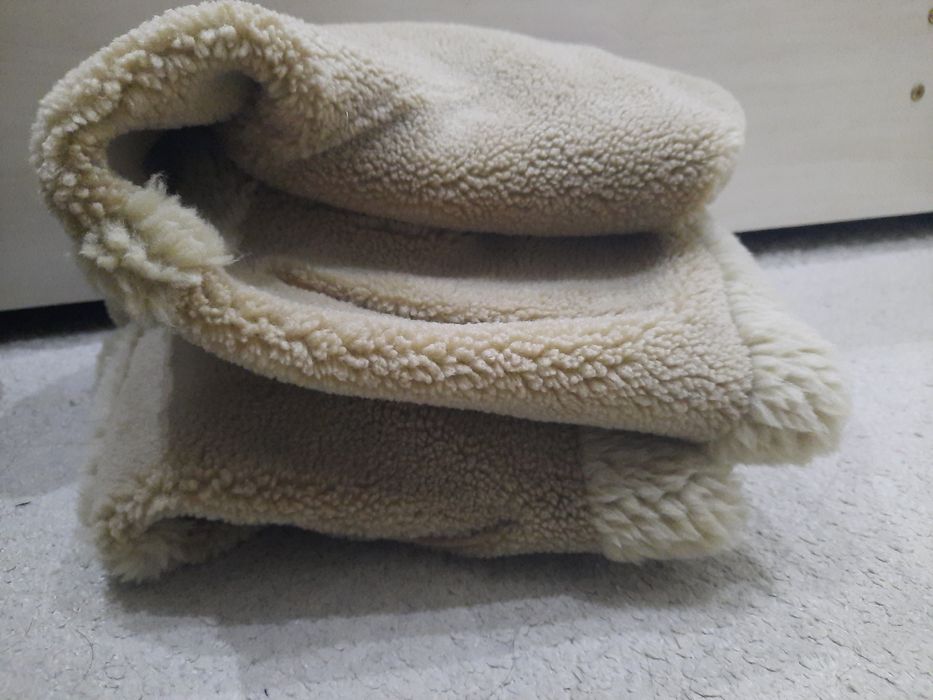 Зернисто бархатное Пальто (двухсторонний), продам за пол цены, (новое)