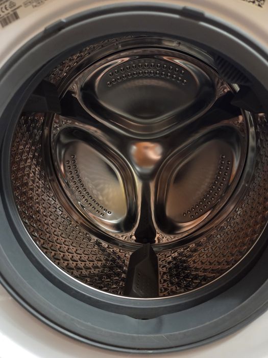 Mașină de spălat Arctic APL81221XLW3, Clasa A, 8 kg, ca nouă