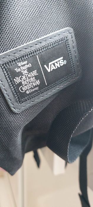 Продавам модерна раница