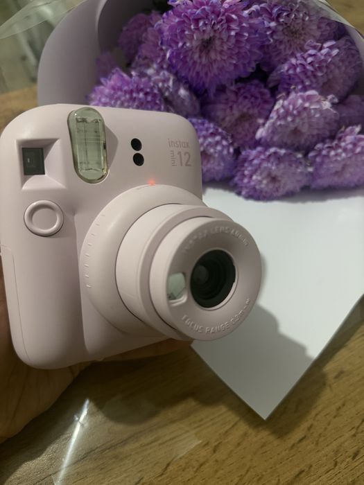 Полороид фотоаппарат instax камера
