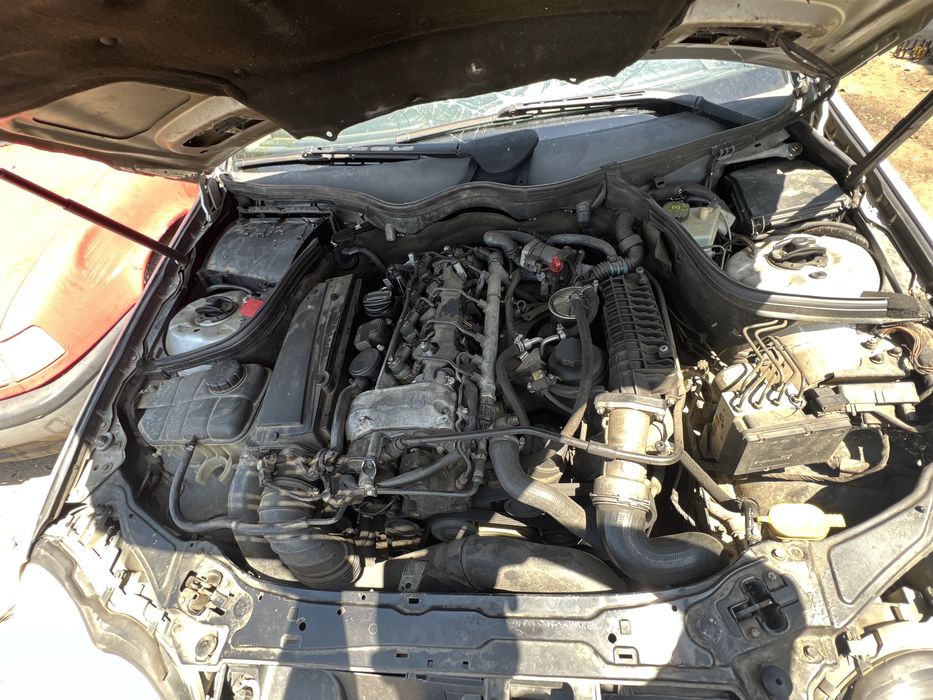 Mercedes c220 комби НА ЧАСТИ