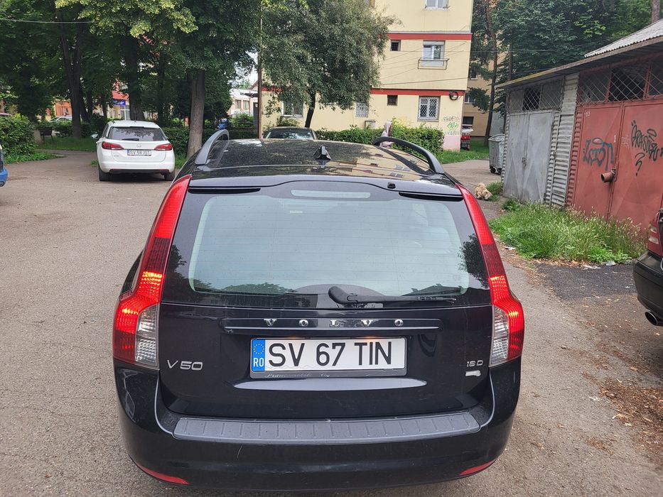 VOLVO V50 2010 — imagine 2