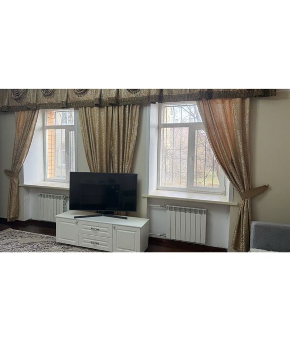 Продам шторы 7000 тенге