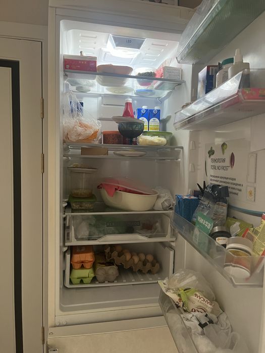 Продаю холодильник