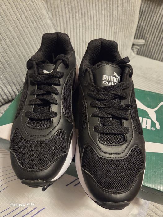 Vând Adidași Puma Cell