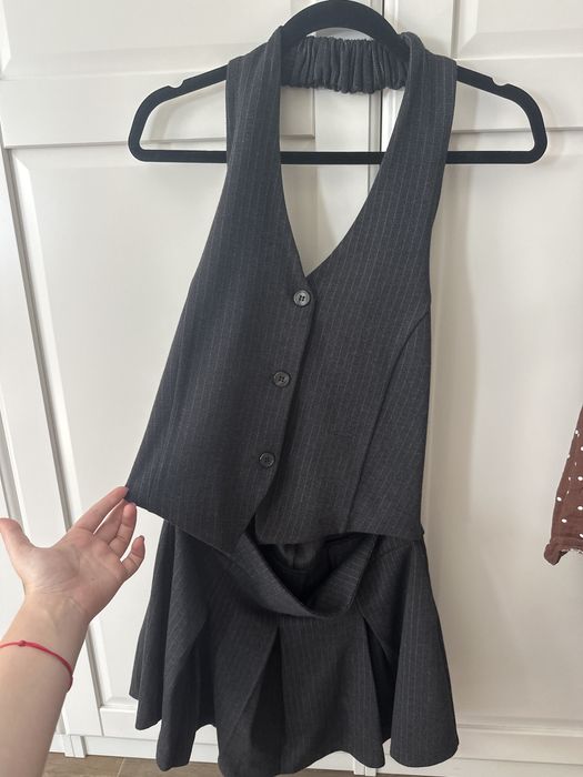 Ролкя елек с пола Zara