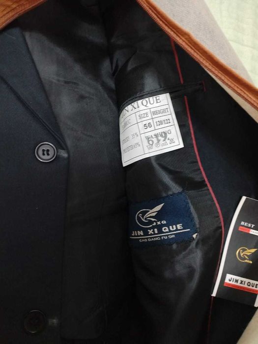 Продам костюм тройка