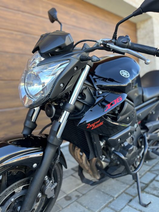 Yamaha XJ6 - 2012  limitat A2 - Garantie ~Rate fixe~