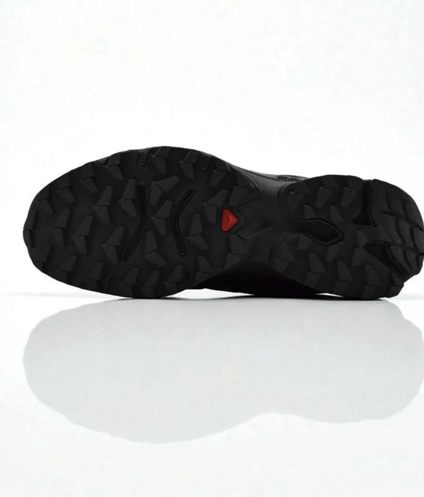 Продам Кроссовки