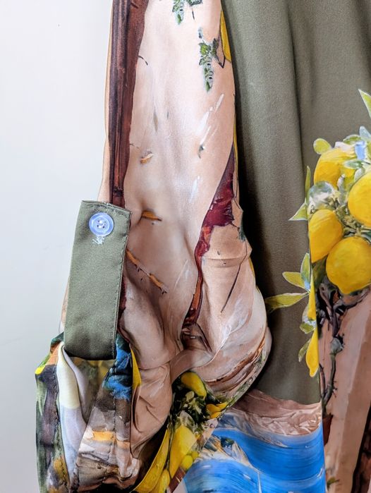 Bluza nouă din mătase,