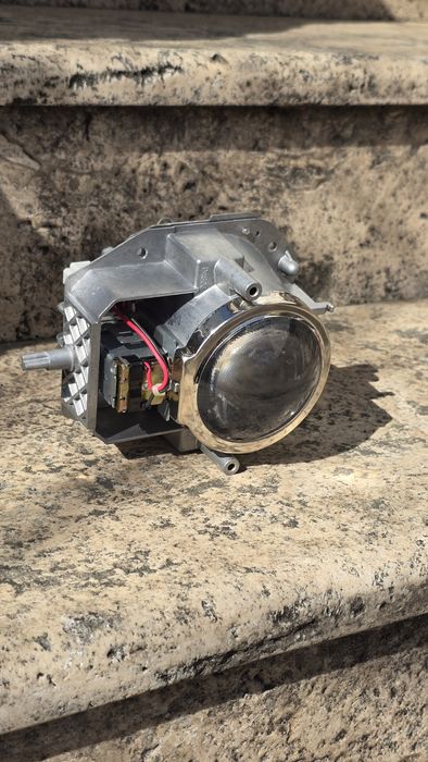 Фар за Хонда фрв ляв ксенон