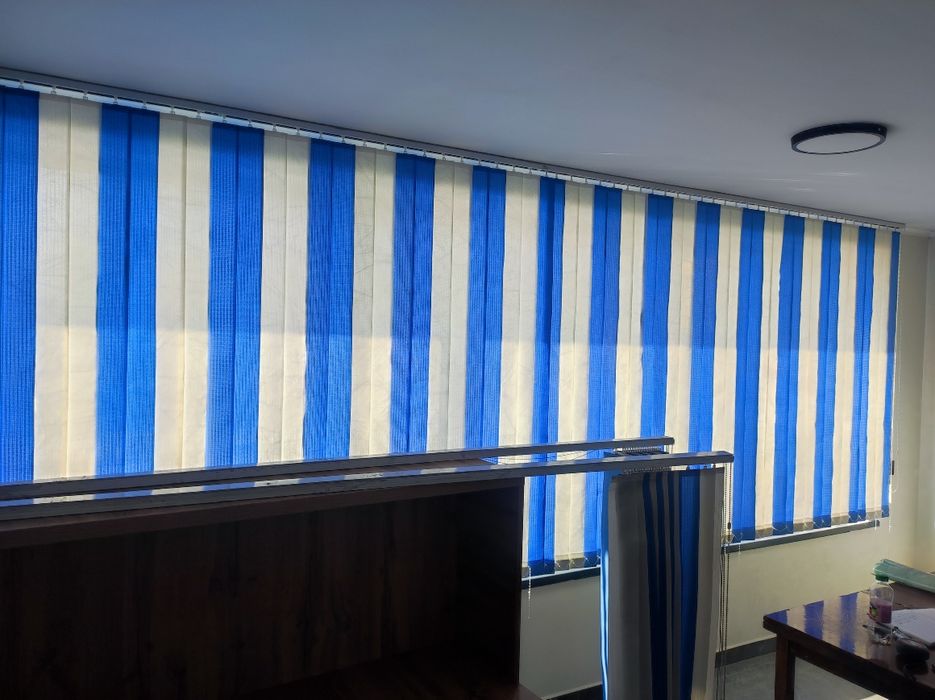 Жалюзи (шторы) вертикальные бу