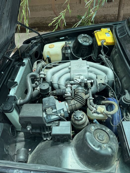 Bmw e 30 324 i dizil stok