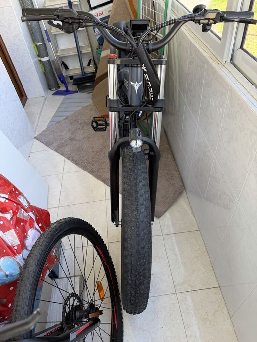 Продавам електрически велосипед ENGWE  X26