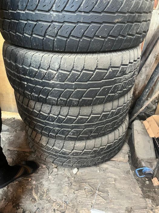 Шины 285/75/16 комплект