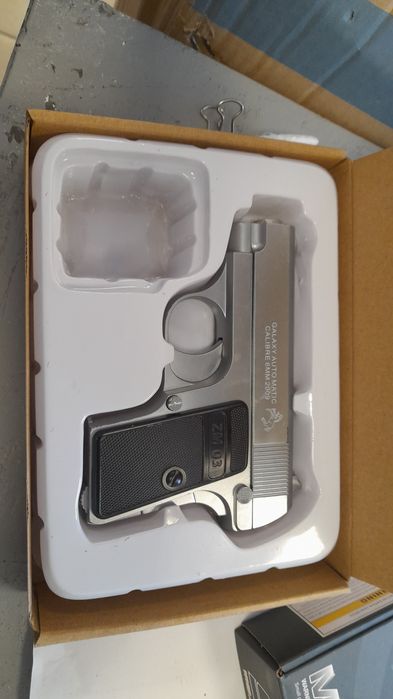 Детски метален пистолет с топчета и пушки