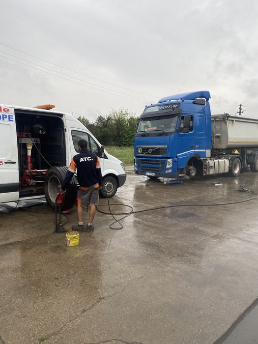Vulcanizare mobila camioane si utilaje