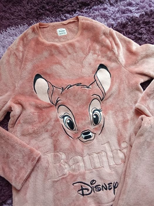 Trening dama pufos Disney.