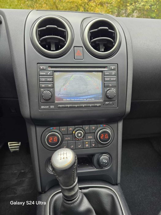 Vind Nissan Qashqai Tekna 2013