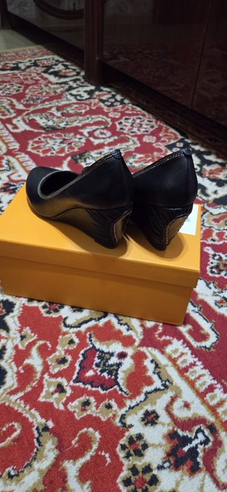 Женские туфли хорошего качества