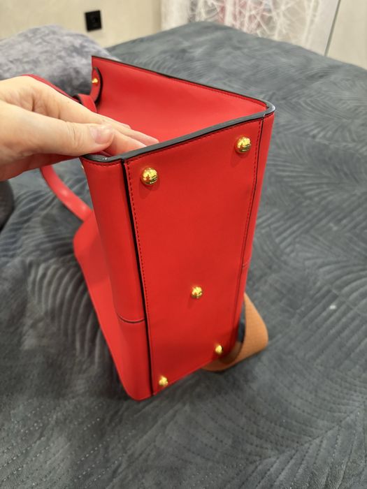 Проодам сумку отличного качества