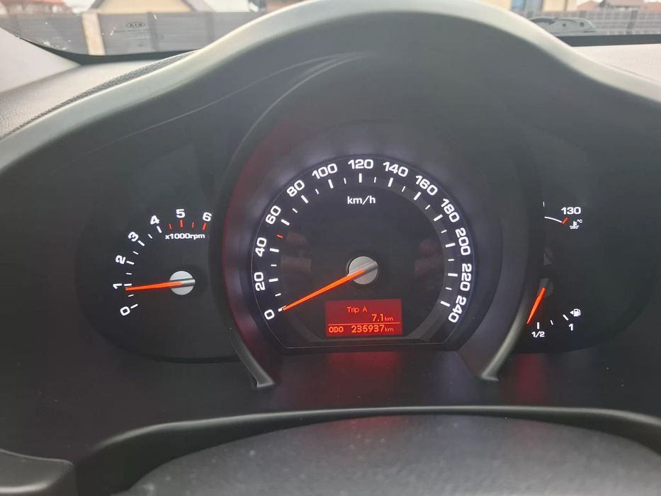 Kia Sportage 2014 diesel, 8.257 € — imagine 3